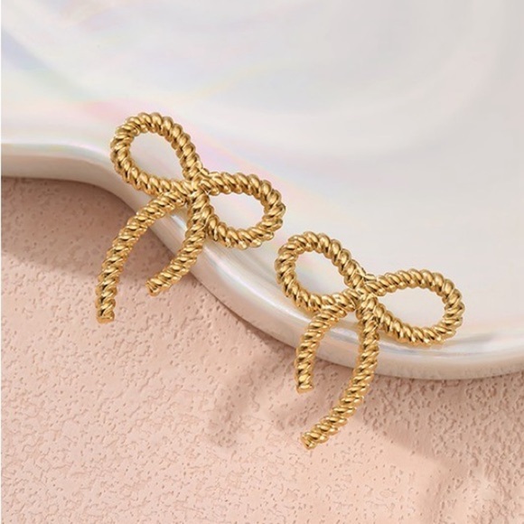 Boutique Jewelry - Bow Rope Stud Earrings (2011)